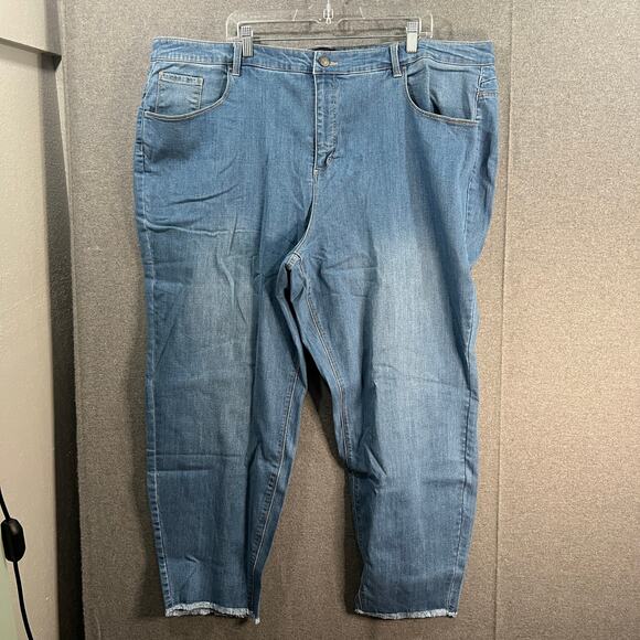 Susan Graver Regular Straight Ankle Jean with Frayed Hem Medium Wash Plus 28 - Picture 1 of 10